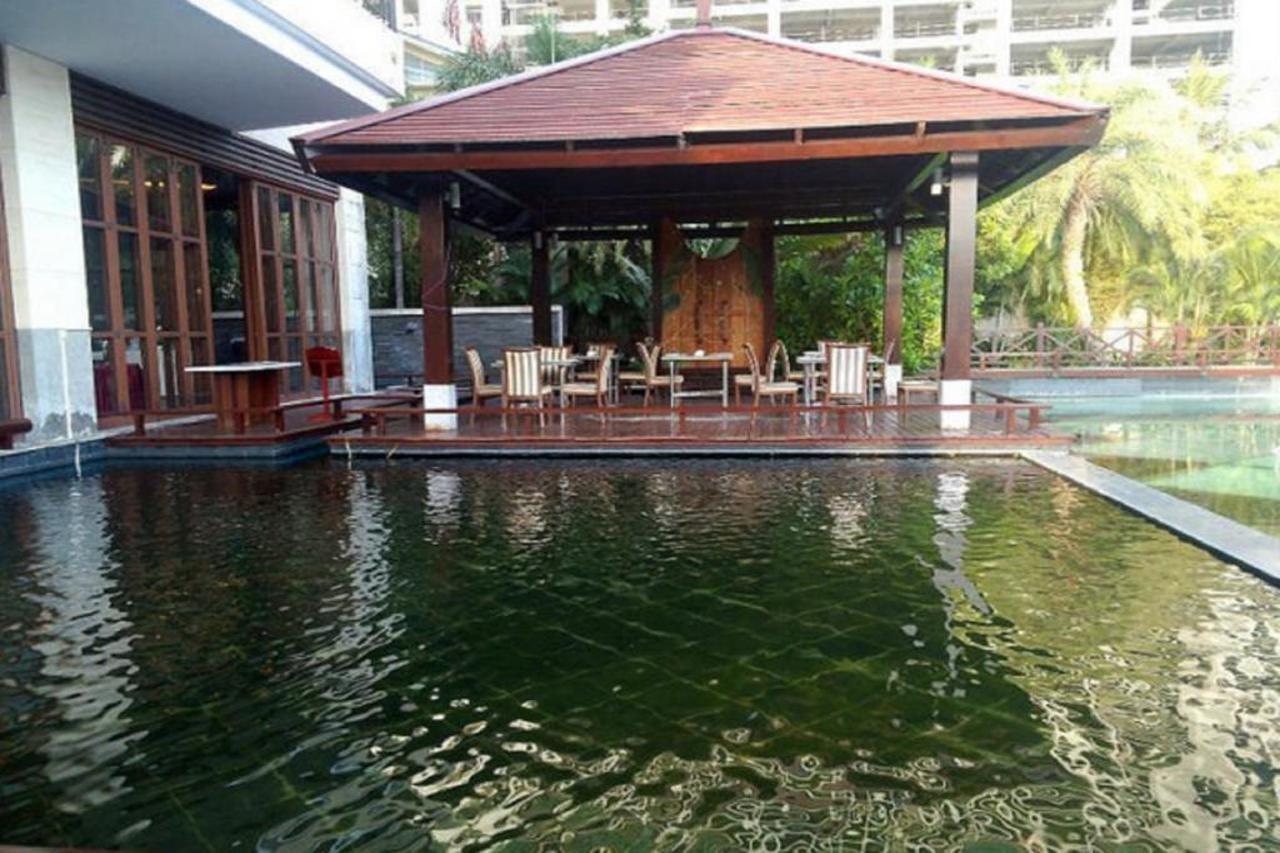 Marina Spa Hotel Sanya Extérieur photo