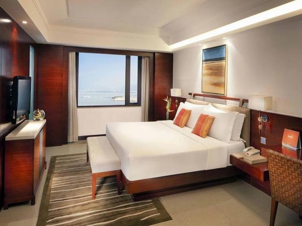 Marina Spa Hotel Sanya Extérieur photo