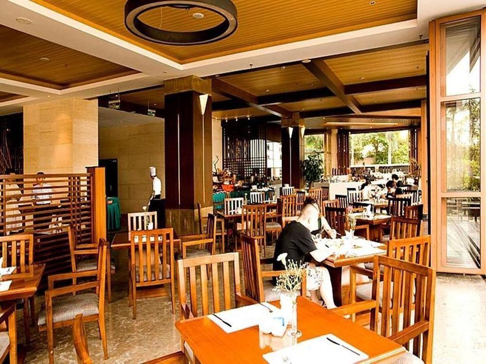 Marina Spa Hotel Sanya Extérieur photo