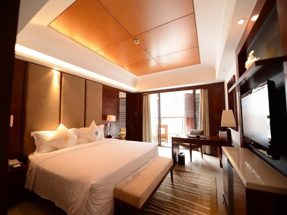 Marina Spa Hotel Sanya Extérieur photo