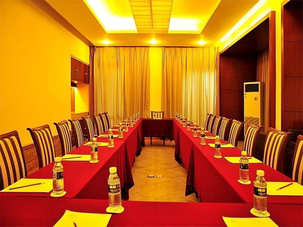Marina Spa Hotel Sanya Extérieur photo