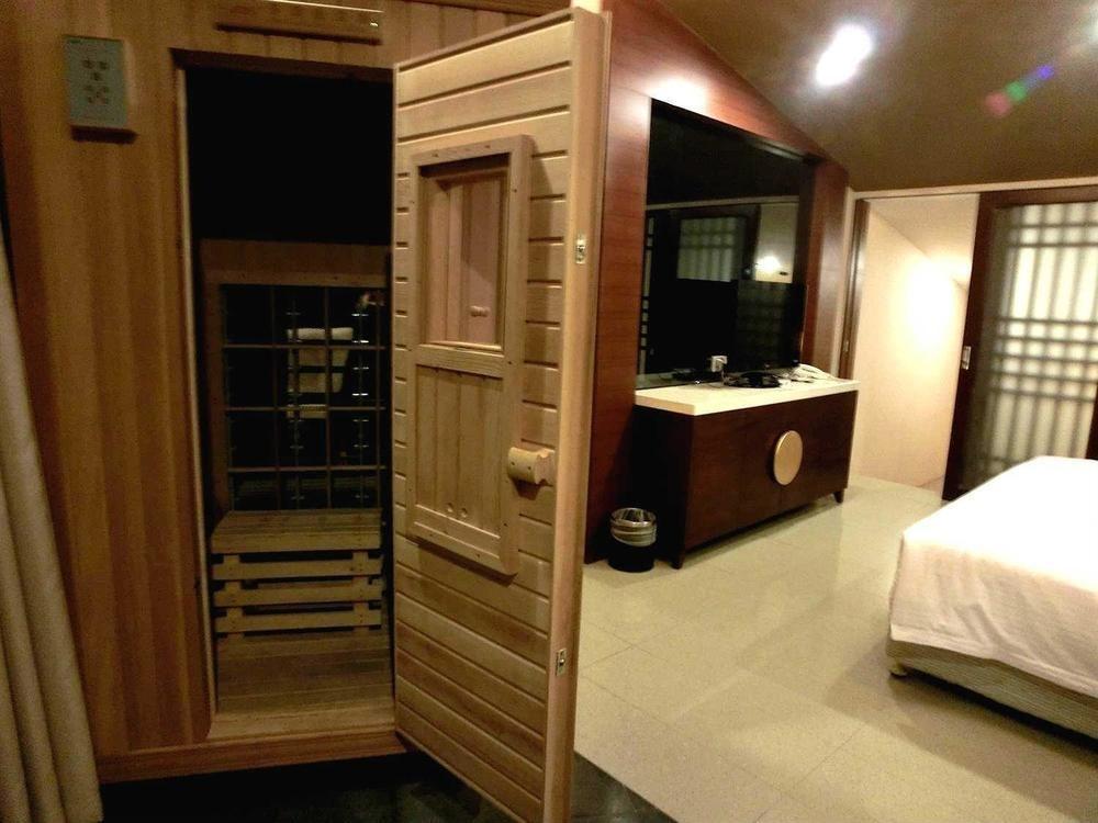Marina Spa Hotel Sanya Extérieur photo