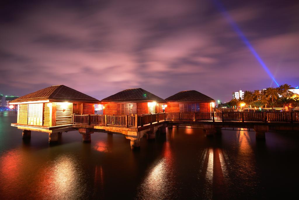 Marina Spa Hotel Sanya Extérieur photo